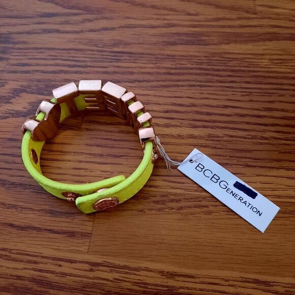 BCBGENERATION "Sweet" Neon Snap Bracelet - Picture 3 of 7